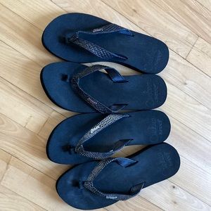 Set of 2 Reef Sandals